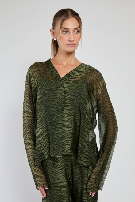 ANIMAL PRINT BLOUSE GREEN