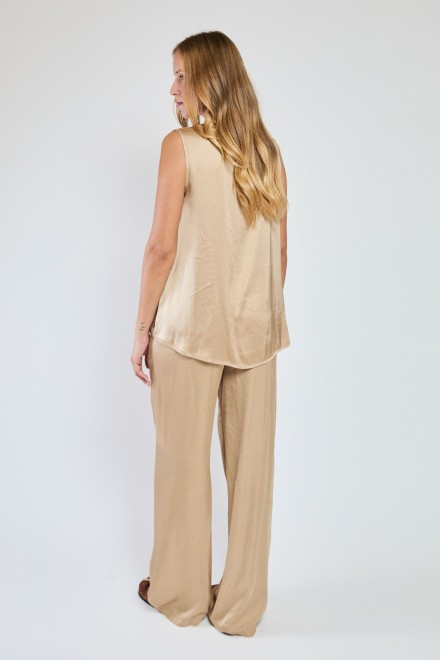 SATIN SLEEVELESS TOP SAND